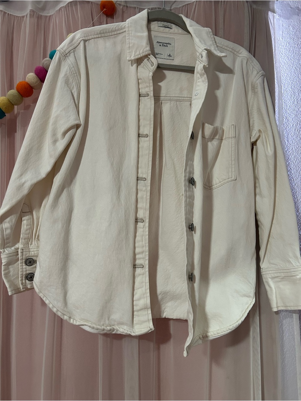 Abercrombie & Fitch Off-White Women's  Button-Down Jean Jacket